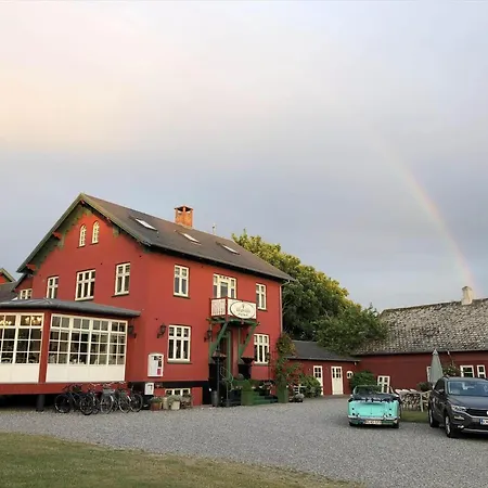 20611-samso-brundby-hovedgade-66 *