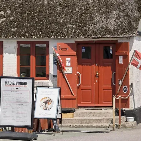 20611-samso-brundby-hovedgade-66 *