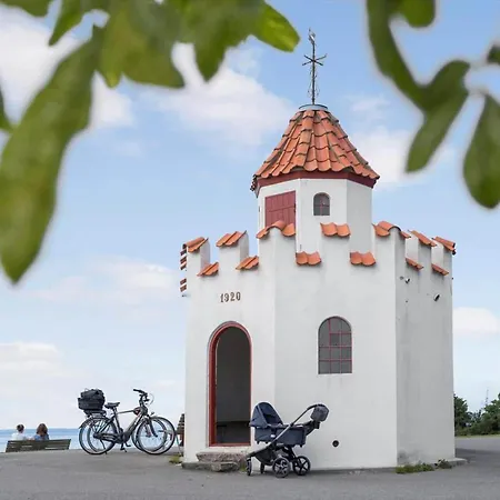 20611-samso-brundby-hovedgade-66 *