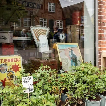 20611-samso-brundby-hovedgade-66 בית נופש